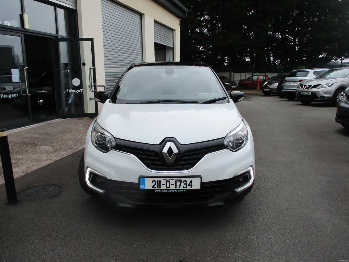 Renault Captur1.0tce ICONIC  2021 - Image 2