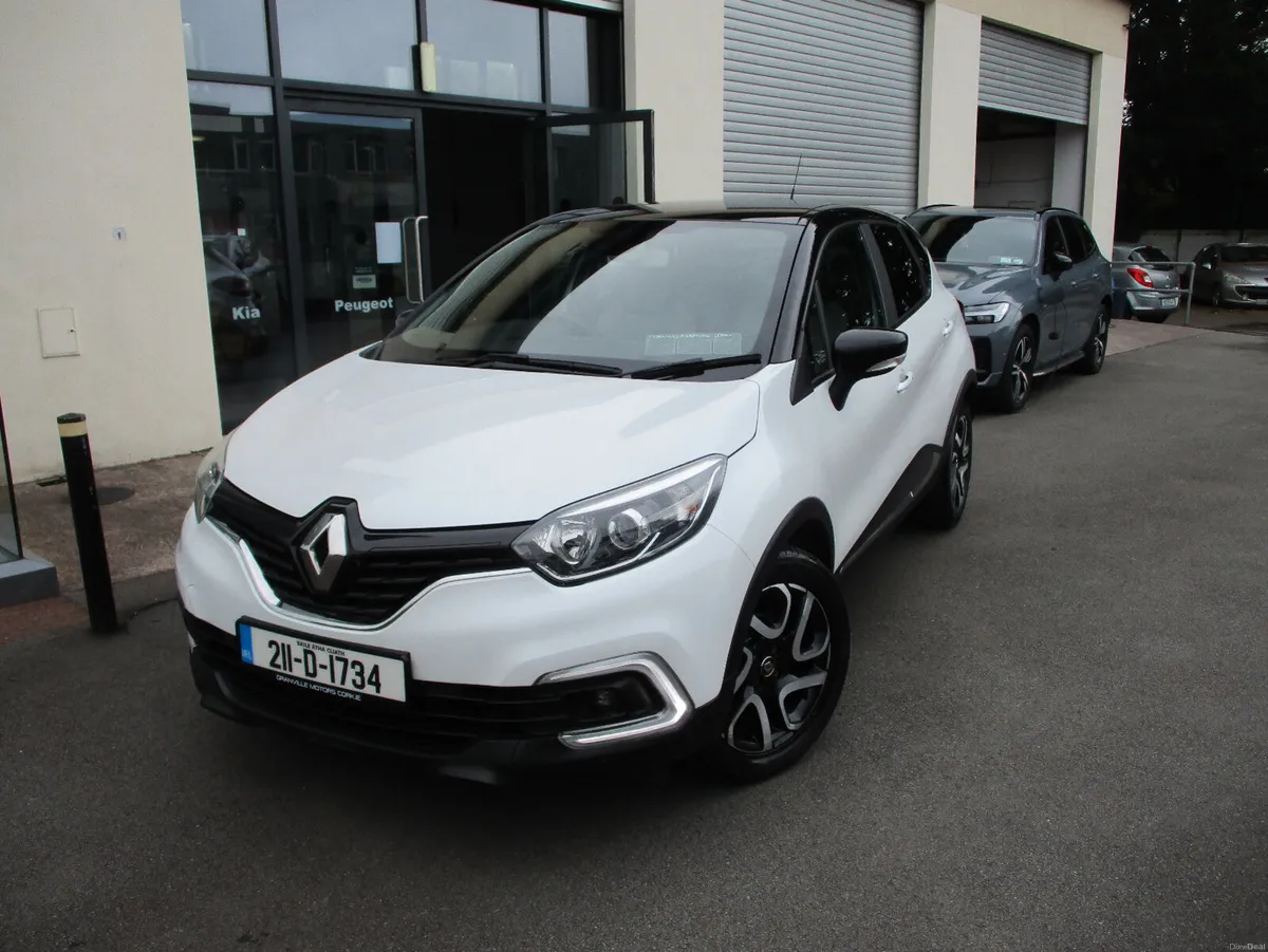Renault Captur1.0tce ICONIC  2021 - Image 1