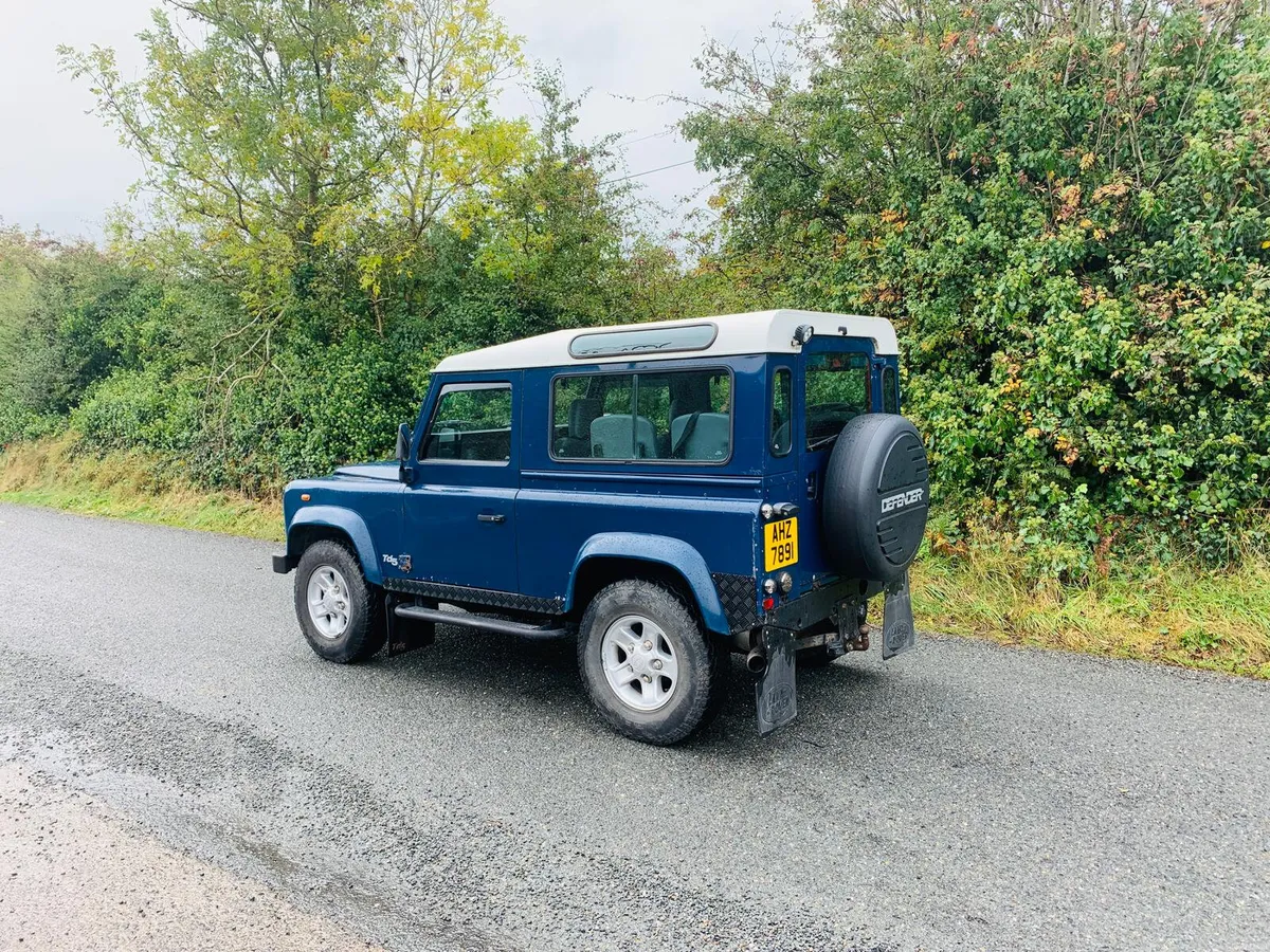 2000 Land Rover Defender 90 - Image 4