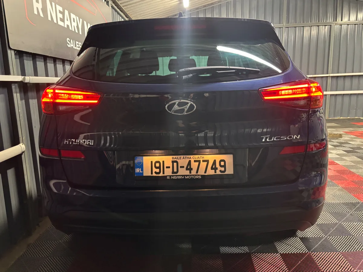 2019 Hyundai Tucson Petrol Manual Comfort - Image 2