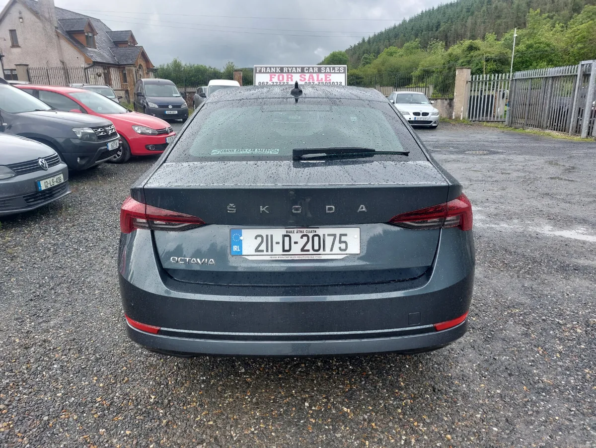 Skoda Octavia 2021 - Image 5