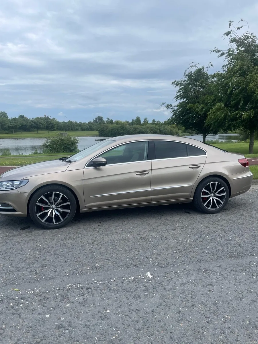 Volkswagen Passat Cc automatic 2:0 Tdi - Image 2