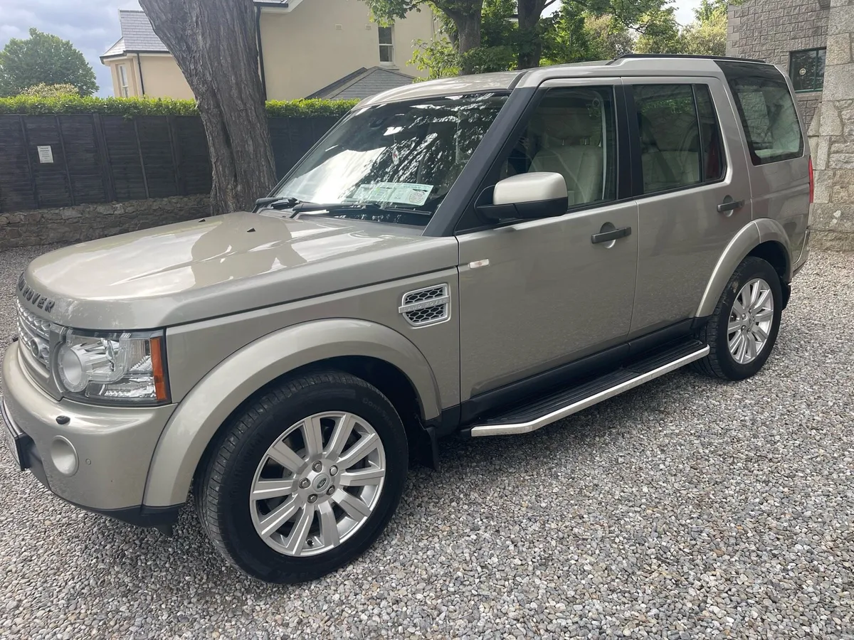 2011 Landrover Discovey 4 HSE 7 Seats - Image 3