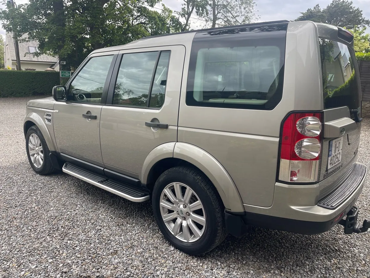 2011 Landrover Discovey 4 HSE 7 Seats - Image 4