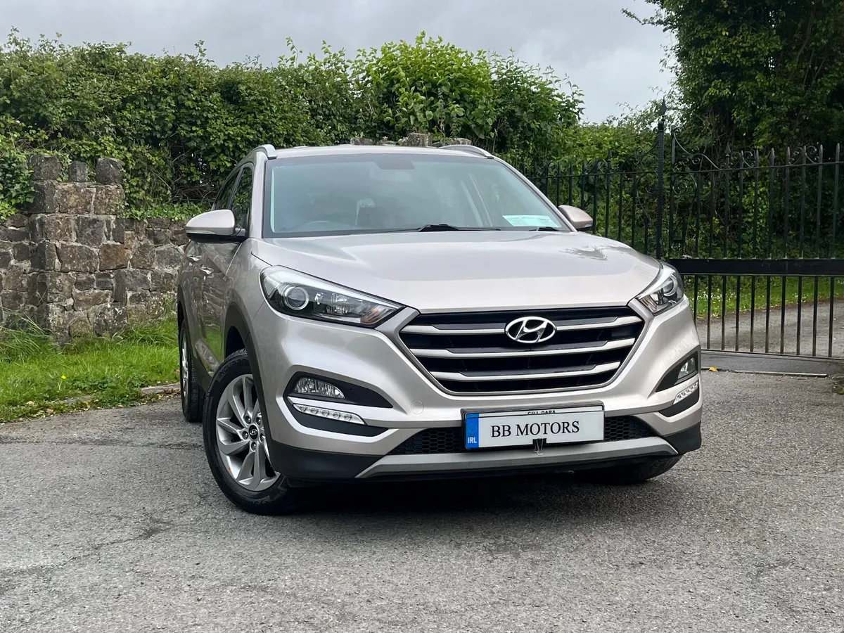 Hyundai Tucson 1.7d Premium. New NCT 01/27 - Image 2