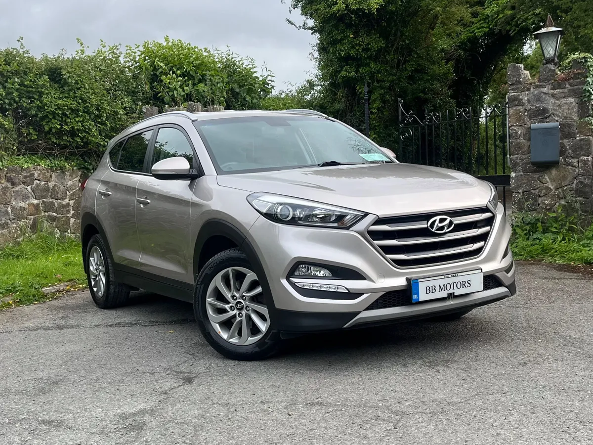 Hyundai Tucson 1.7d Premium. New NCT 01/27 - Image 1