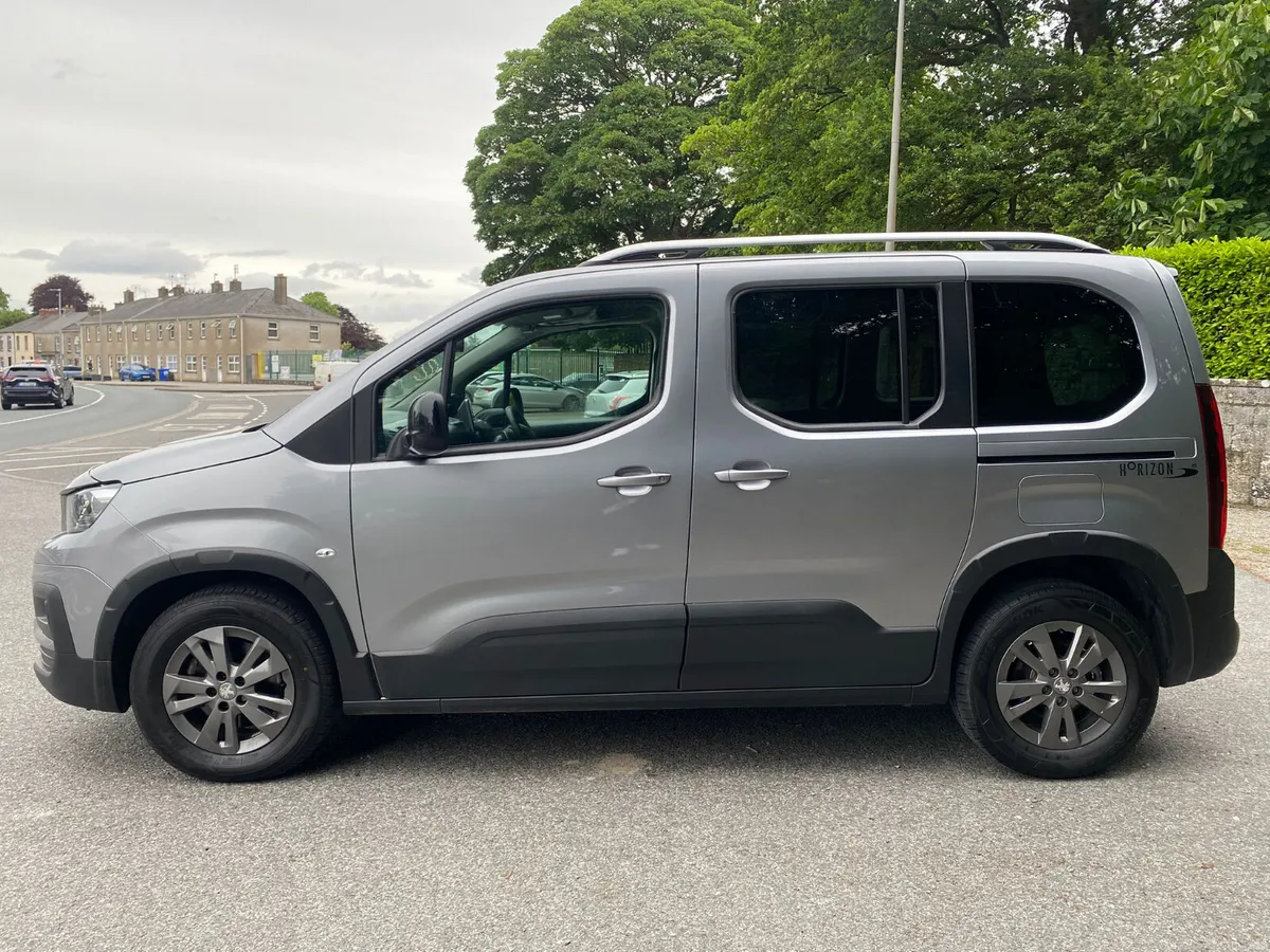 Peugeot Rifter 2022 WAV - Image 4