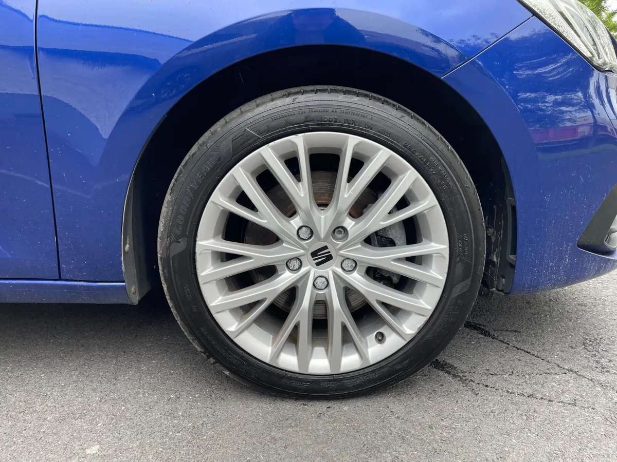 2.0 TDI 150HP DSG XCELLENCE - APPLE PLAY - 180TAX - Image 2