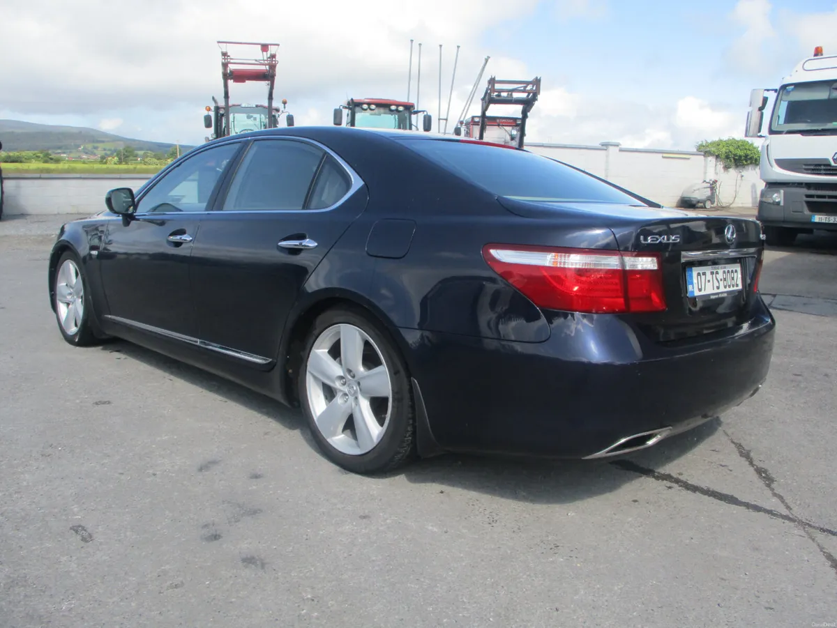 Lexus LS 430 - Image 4