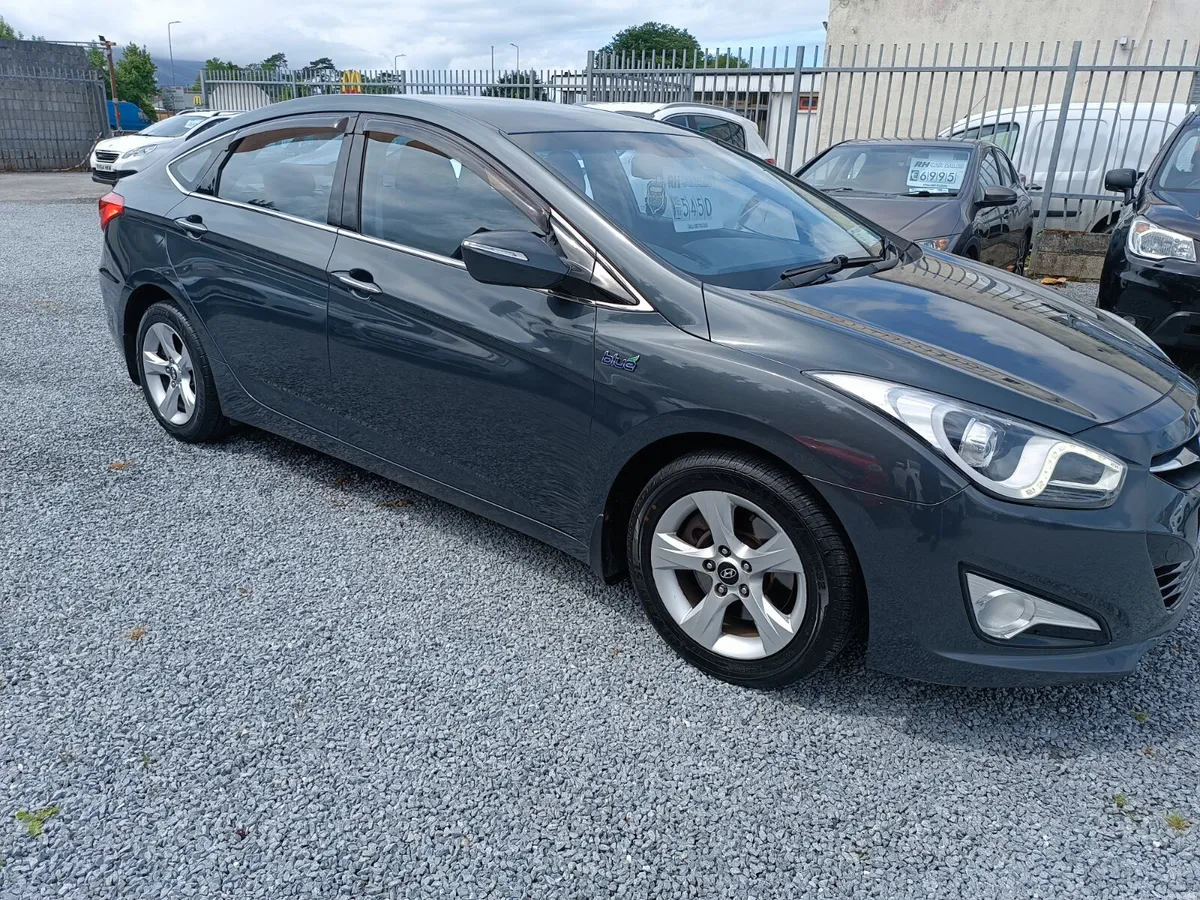 2013 Hyundai i40 1.7 crdi executive - Image 3