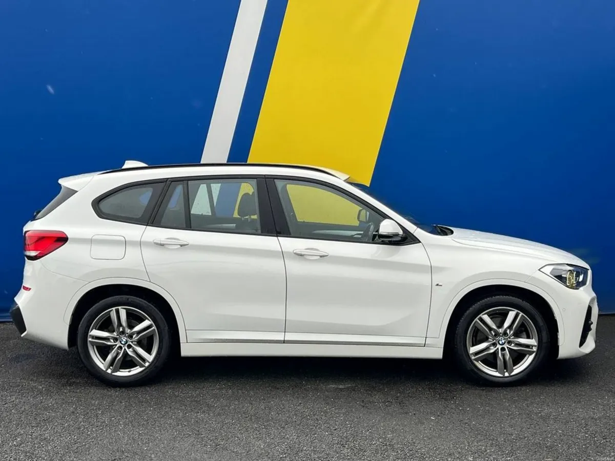 BMW X1 M-SPORT XDRIVE25E 1.5 HYBRID // DIGITAL SER - Image 2