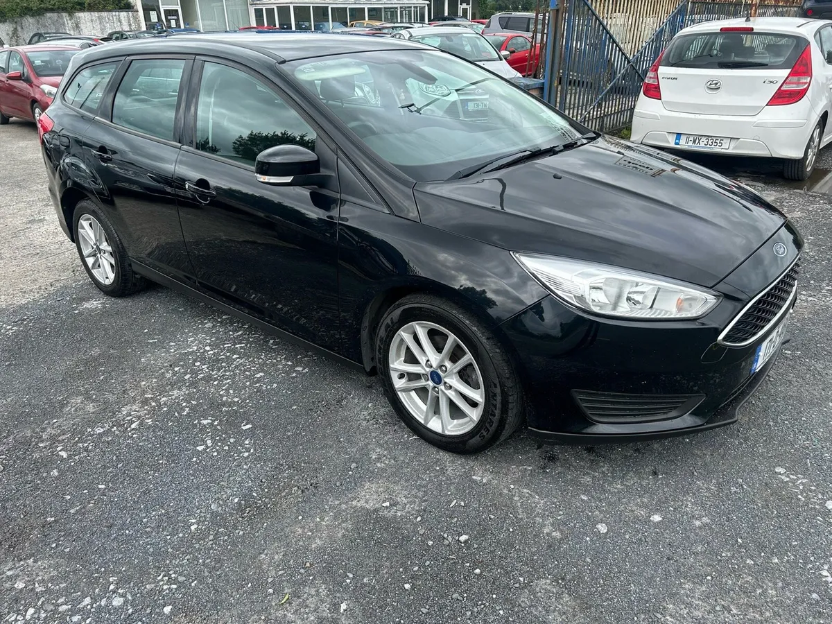 Ford Focus 1.5 TD Estate - Image 2