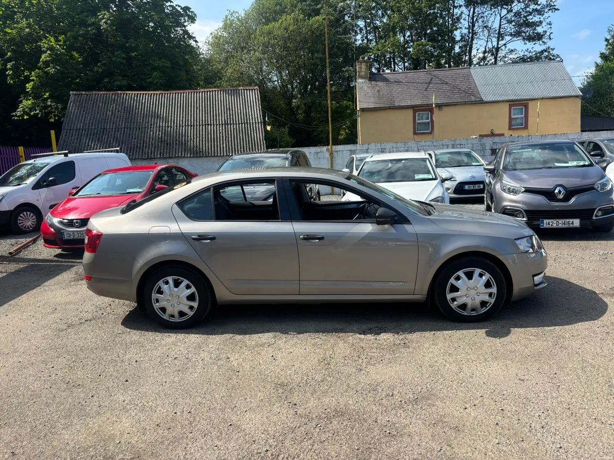 Lovely Skoda Octavia New NCT Warranty - Image 3