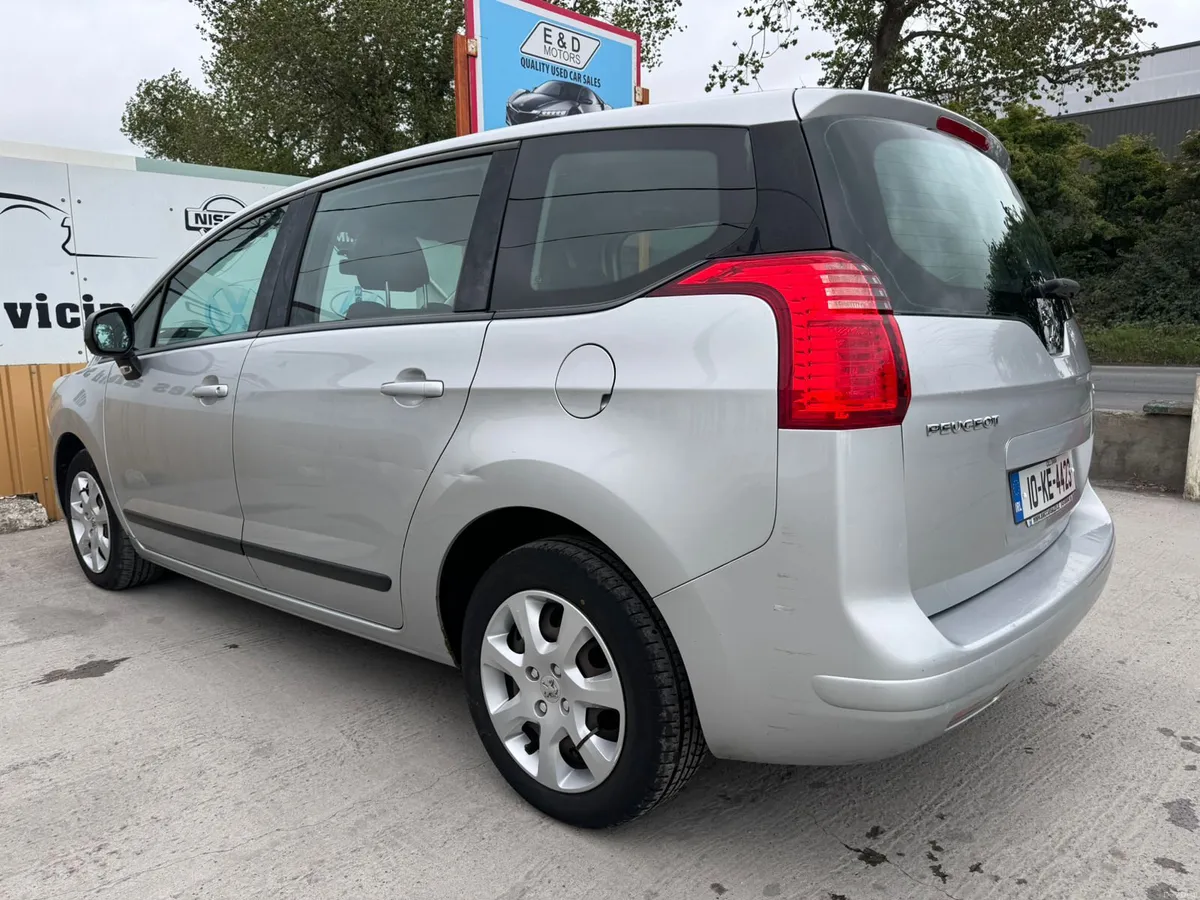 2010 Peugeot 5008  1.6D 7 Seater Warranty - Image 4