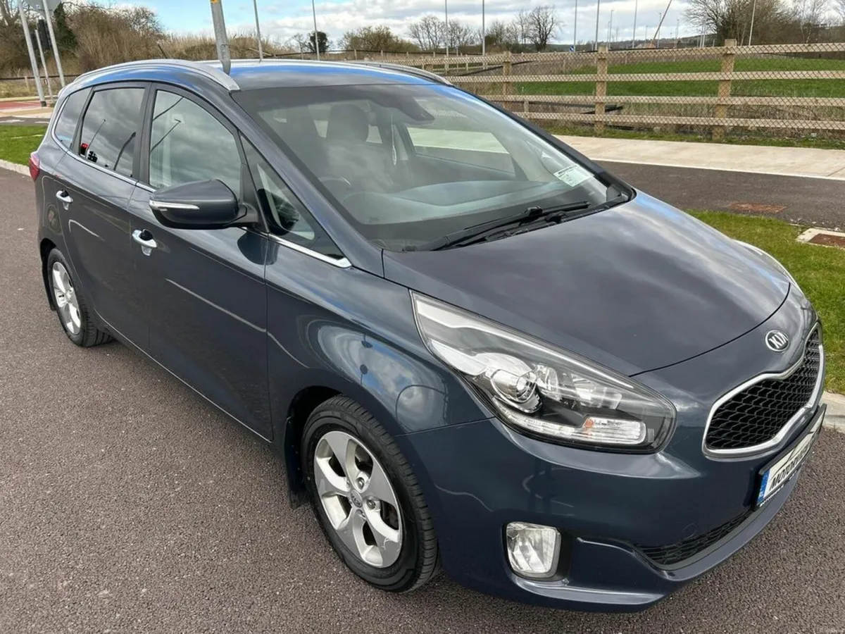 Kia Carens 1.7D 7 SEATER 7 5DR *PRESTINE CONDITION - Image 4