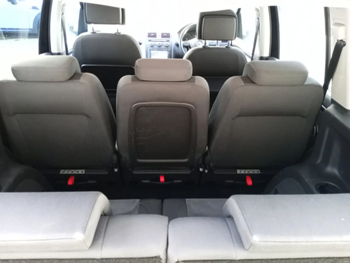💥2014 VW Touran1.4 Auto/Highline / 7 Seater💥 - Image 4