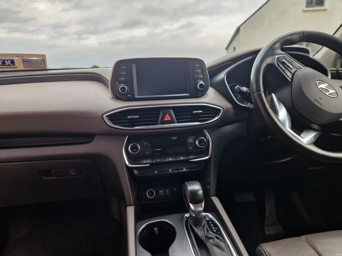 Hyundai Santa Fe - Image 4