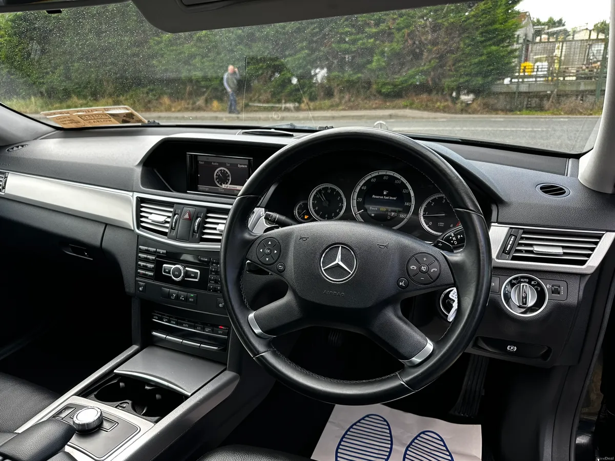 2013 Mercedes E220 CDi Automatic - Image 5