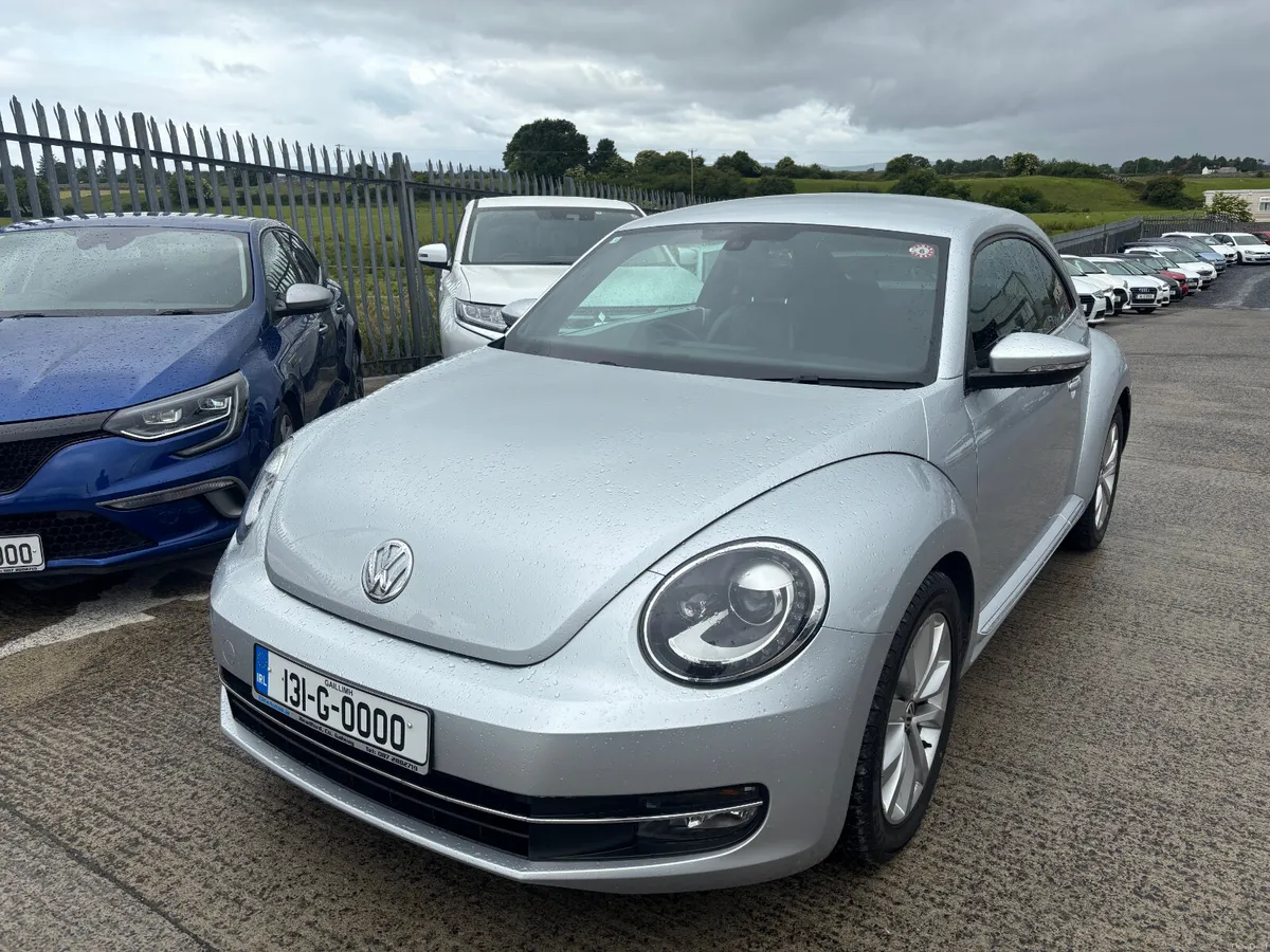 Volkswagen Beetle TSI DSG Design 2013 - Image 1