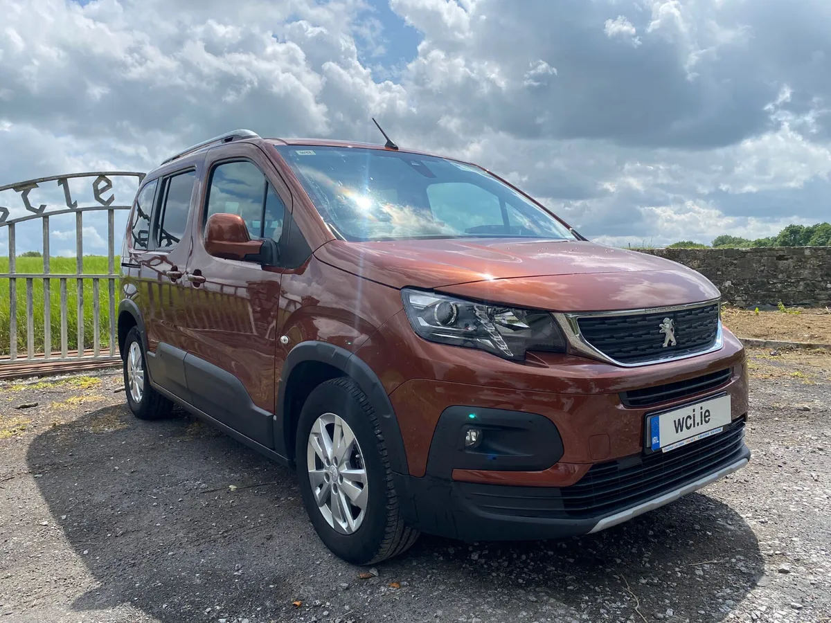 Wheelchair Accessible Peugeot Rifter 2021 - Image 1