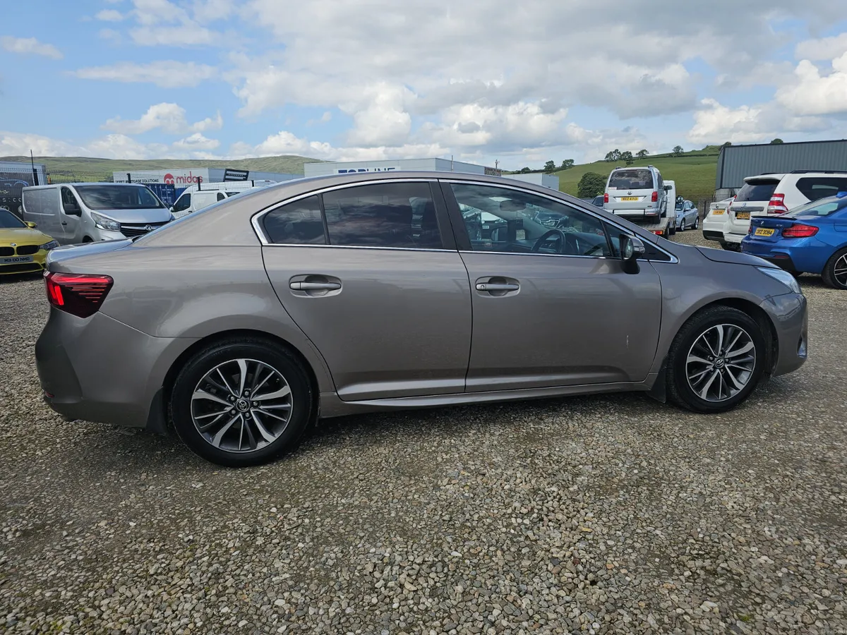 Toyota Avensis 2016 - Image 3