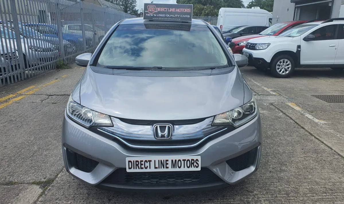 2014 Honda Fit Hybrid L Package | Half Leather - Image 3