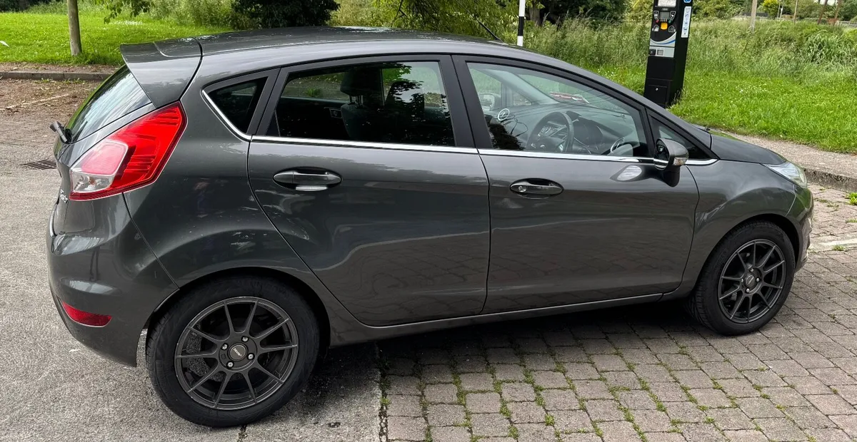 Ford Fiesta 2017 - Image 4
