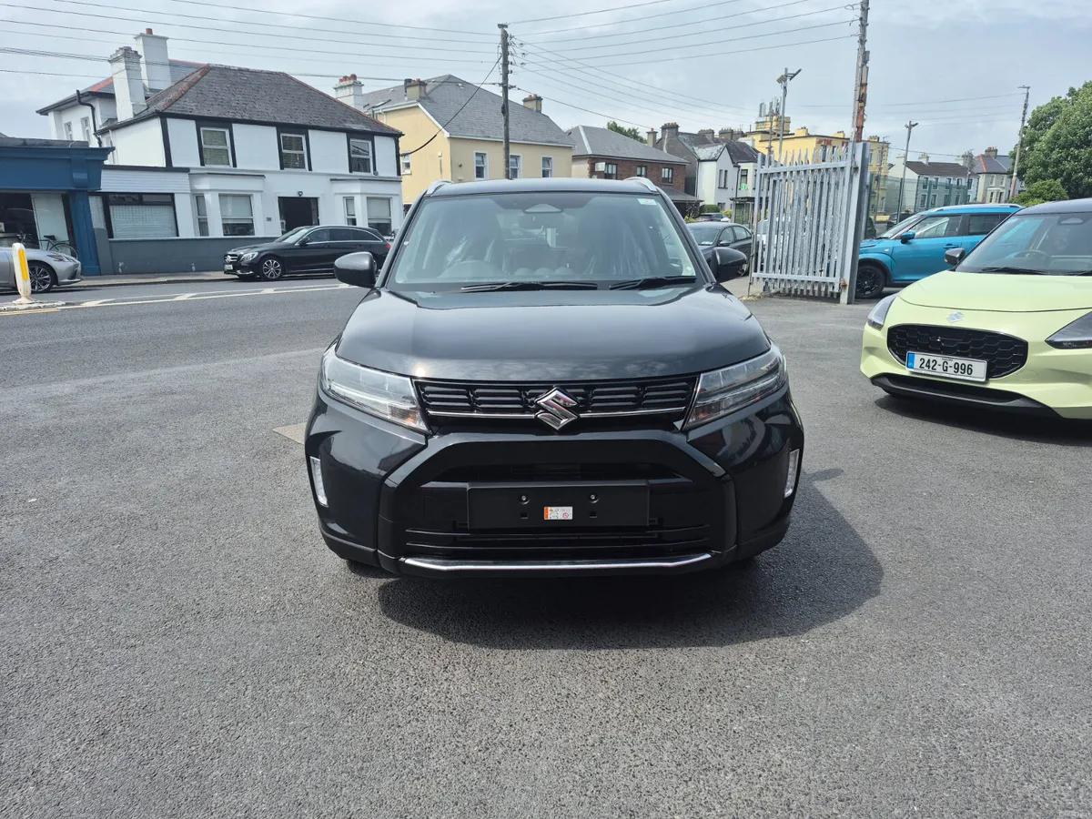 Suzuki Vitara 1.4 Motion 0% Finance - Image 3