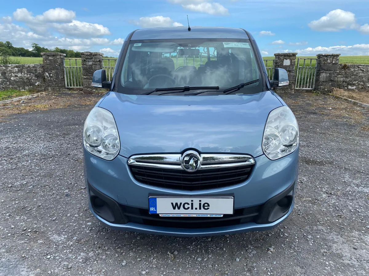 Vauxhall Combo WAV - Image 2