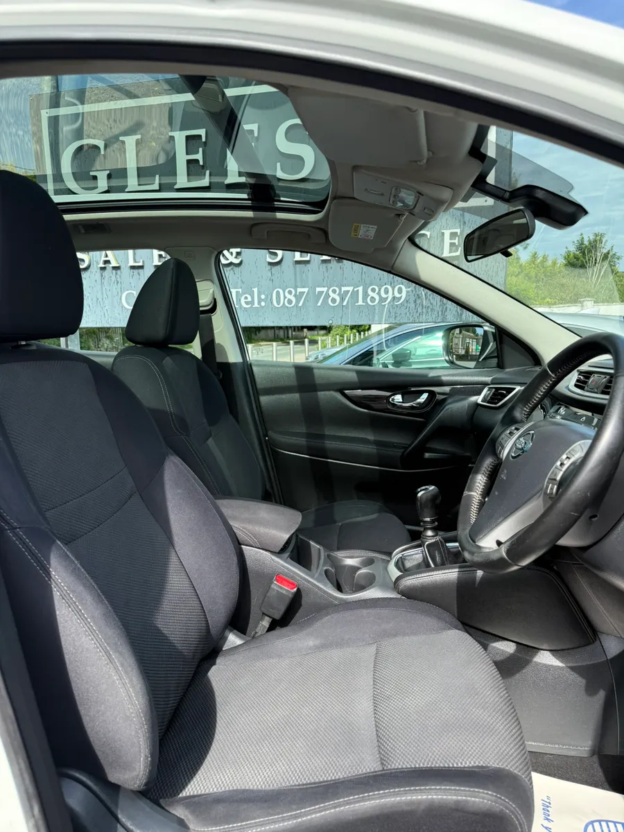 2016 Nissan Qashqai 1.5 Diesel SV - Image 4
