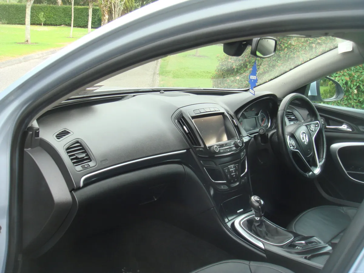 15 Insignia Elite Nav 2.0CDTI140BHP Ecoflex€180Tax - Image 3