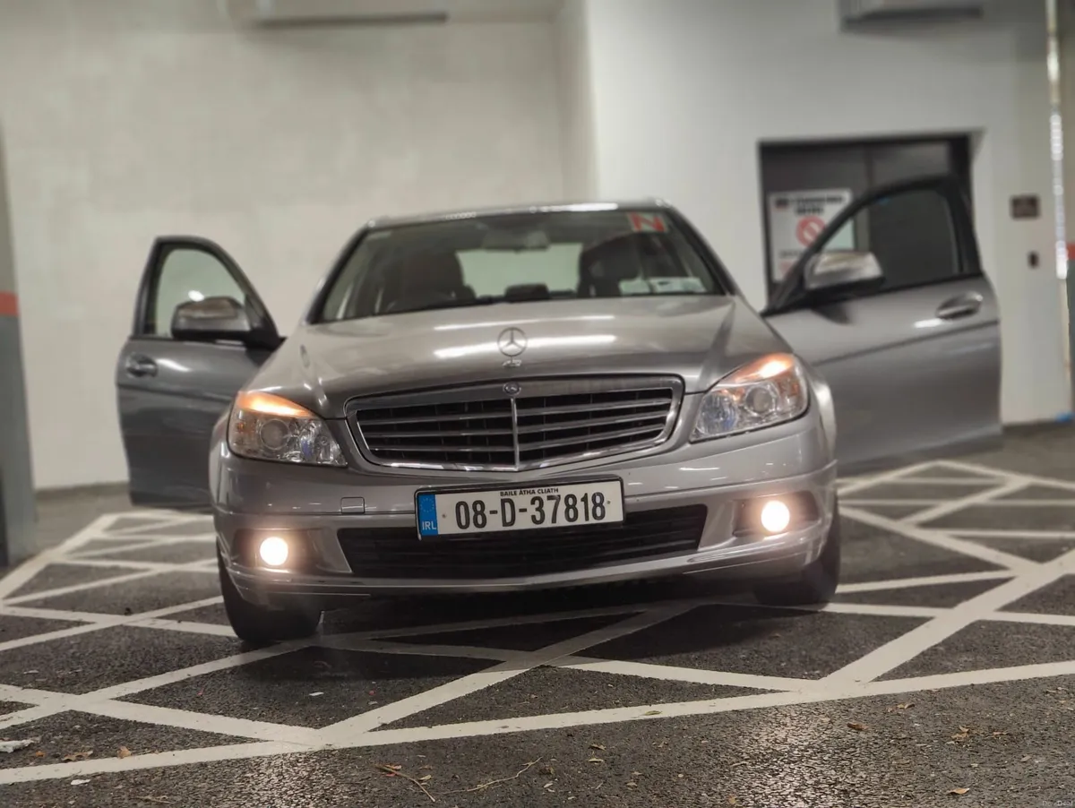 Mercedes-Benz C-Class 2008 - Image 3