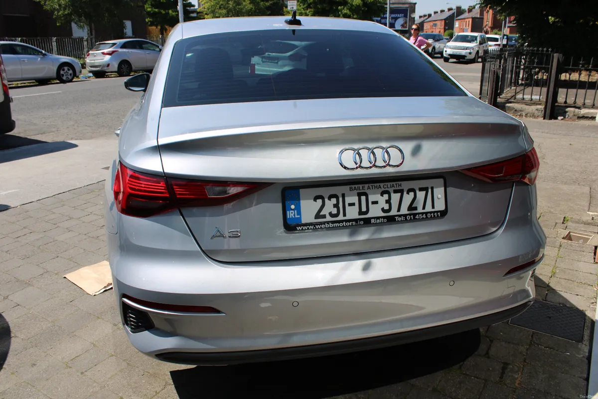 Audi A3 2.0 TDI ATTRACTION 2023 - Image 4