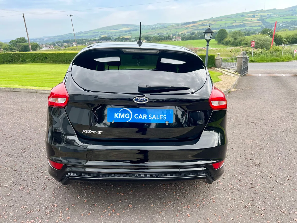 2017 Ford Focus 1.5 TDCI ST Line - Image 6