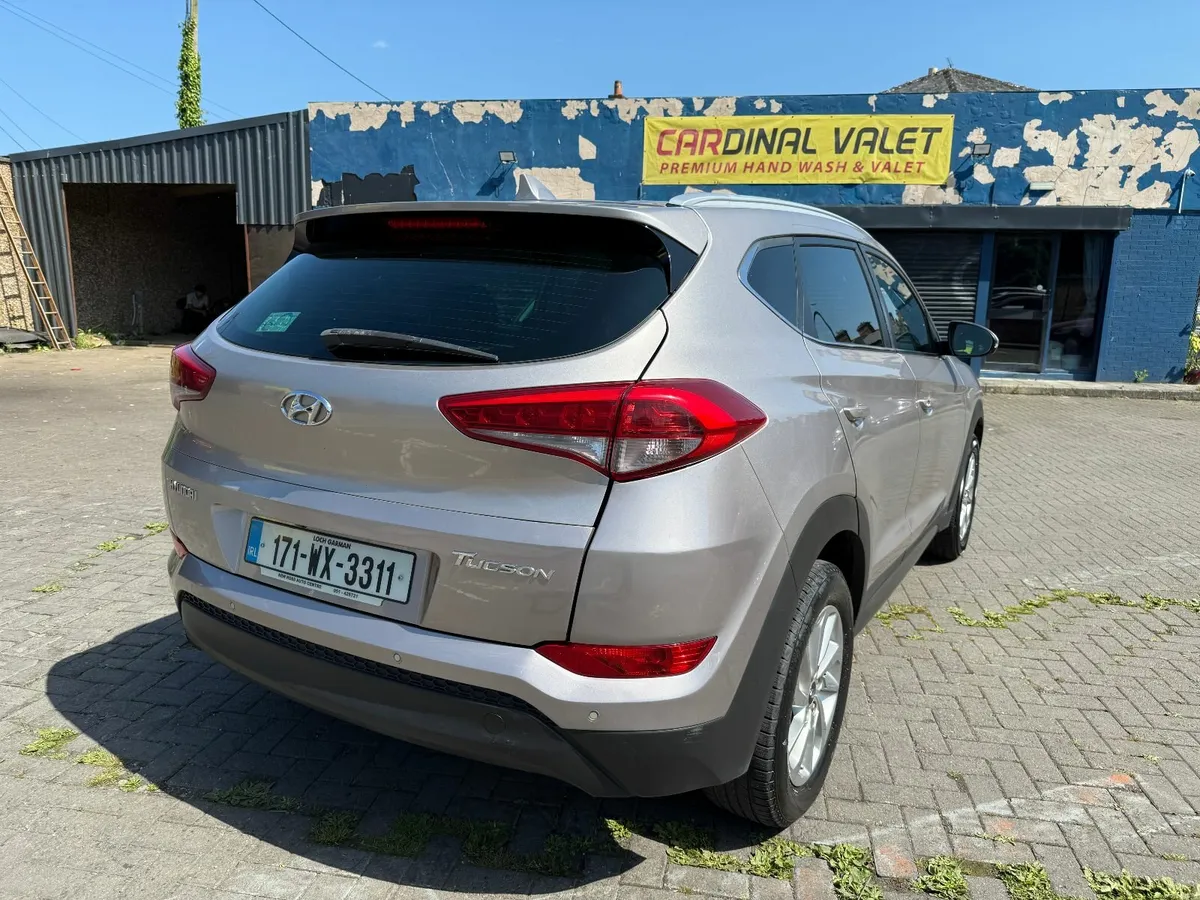 Hyundai Tucson 2017 CRDI PREMIUM NCT05/28 - Image 5