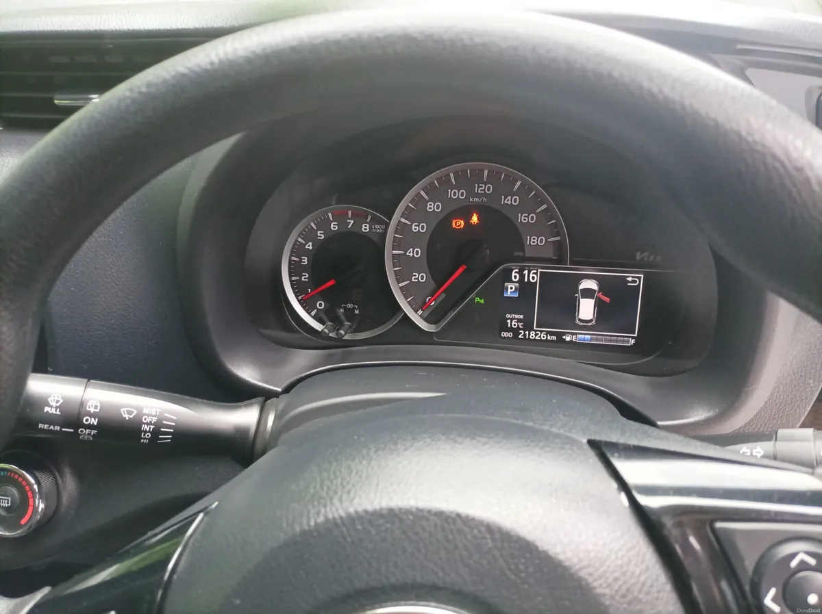 Toyota Yaris 1.3 4 cylinder Automatic, 2020 - Image 4