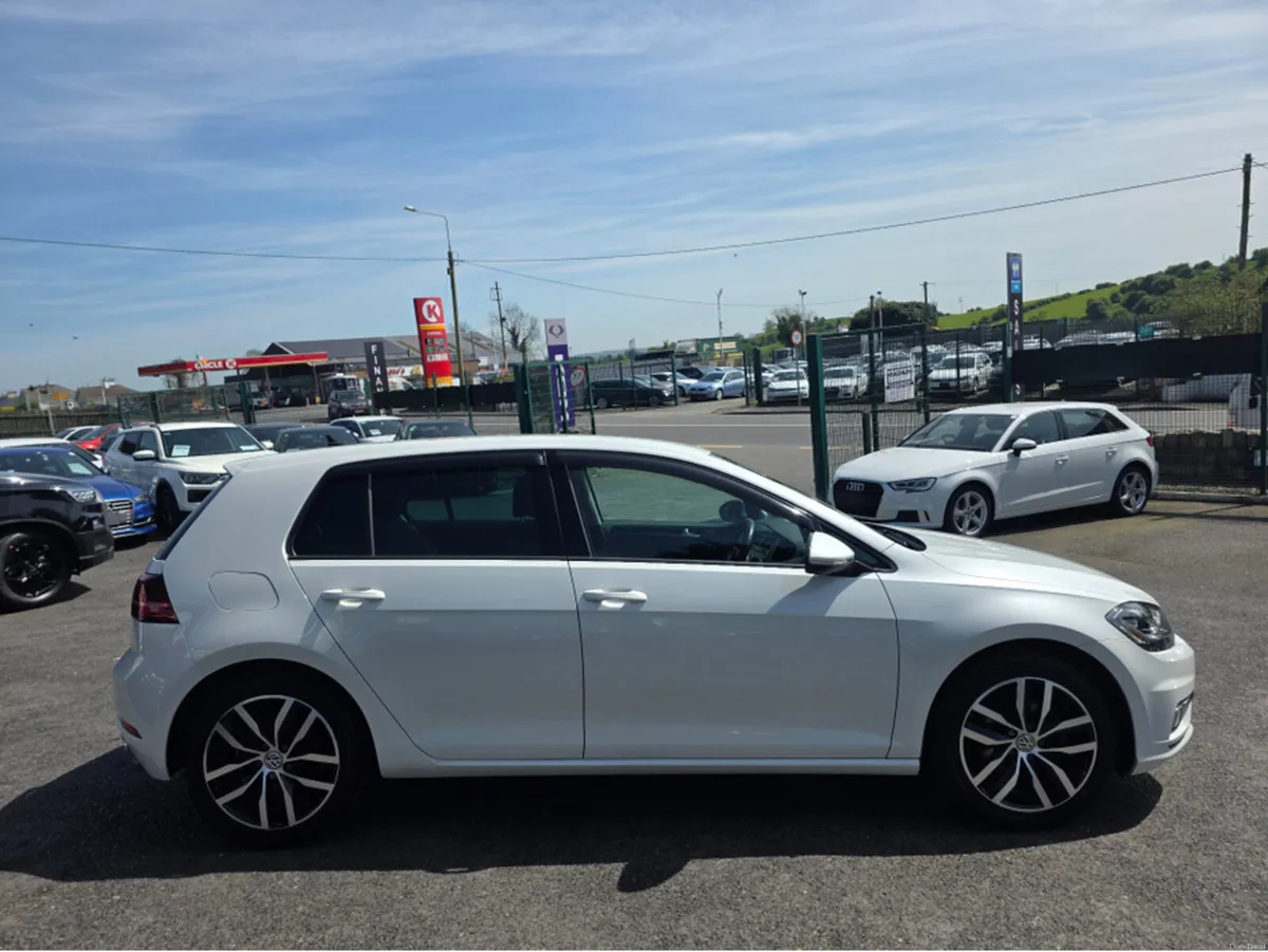 Volkswagen Golf (192 REG ) 1.4 HIGHLINE  VIRTUAL C - Image 5