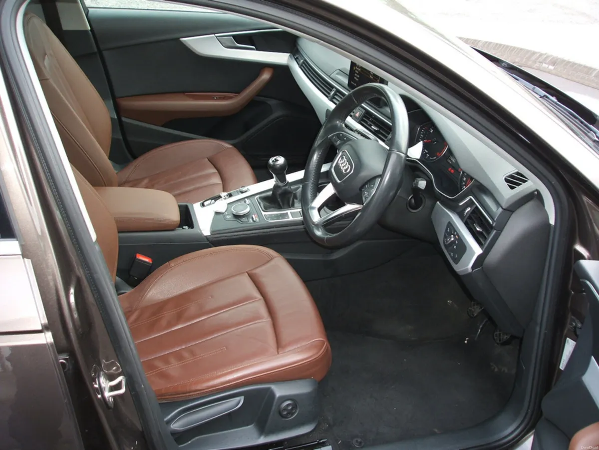 Audi A4 LIMOUSINE 2.0 TDI 122 SE 4DR - Image 5
