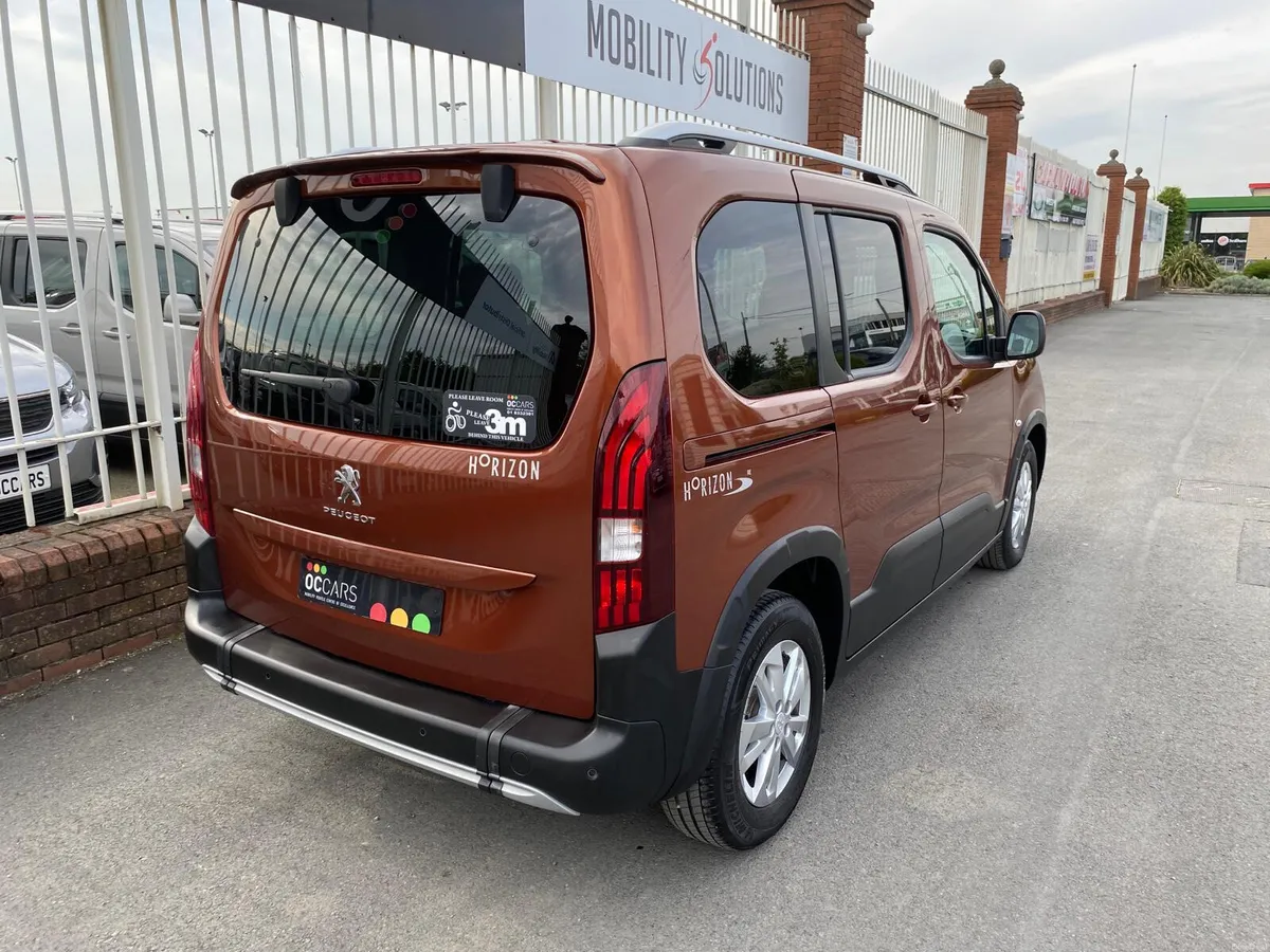 Wheelchair Accessible Peugeot Rifter Horizon 2021 - Image 4