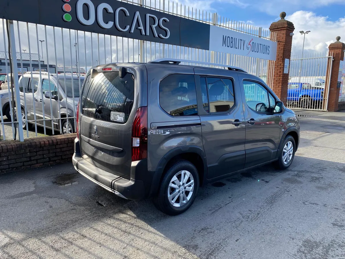 Wheelchair Accessible Peugeot Rifter Horizon 2020 - Image 3