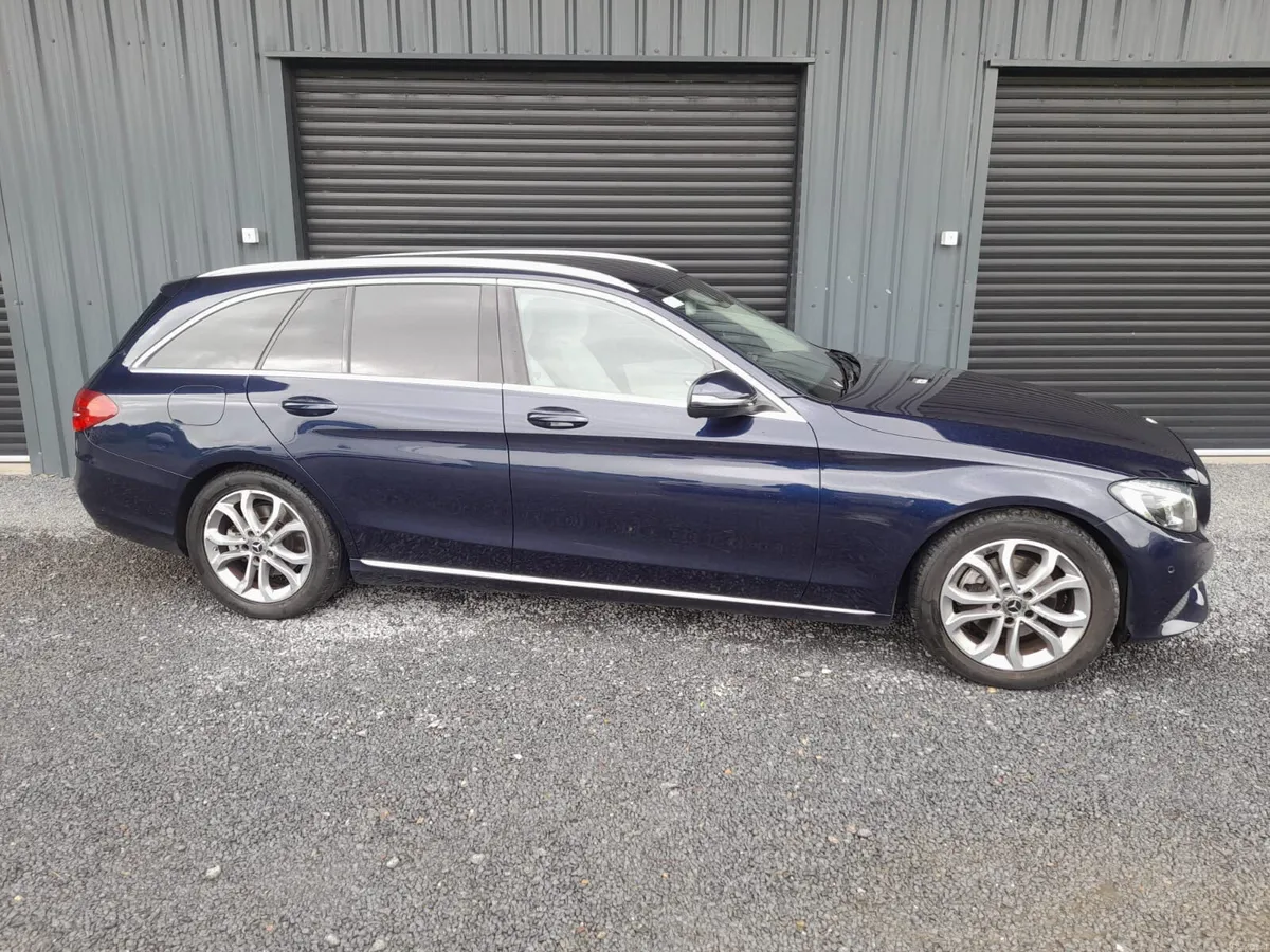 PRICED REDUCED C220 Cdi  Avantgarde Sports - Image 3