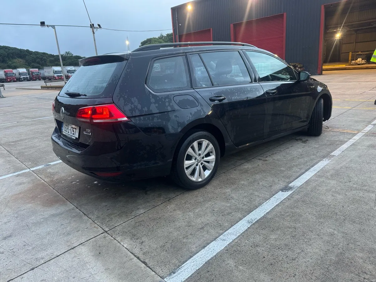 Volkswagen Golf - Image 3