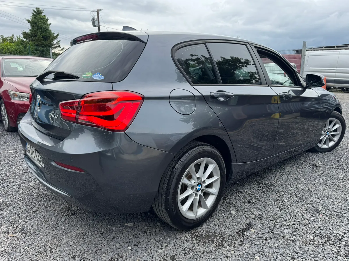 BMW 1 SERIES AUTOMATIC - Image 4