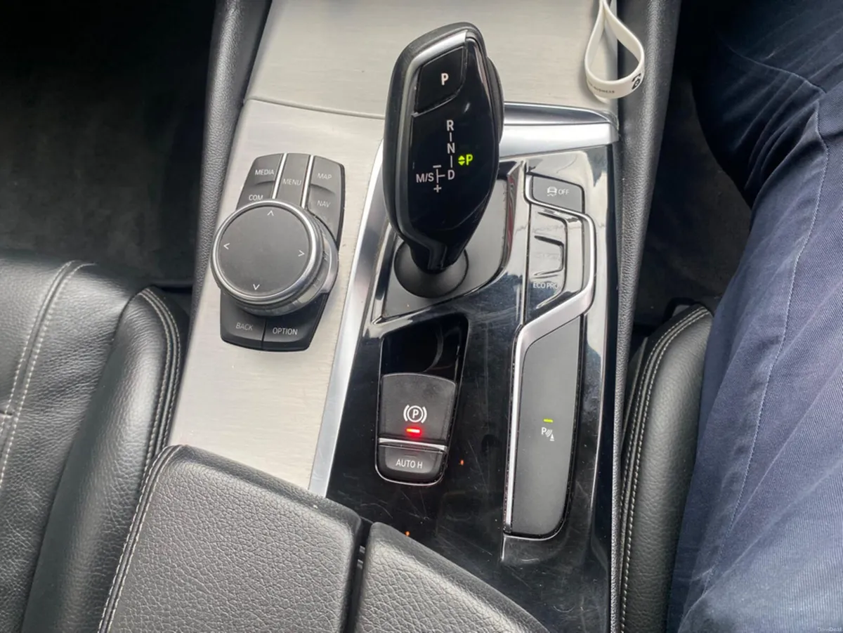 BMW 5-Series D SE JC32 4DR AUTO - Image 2