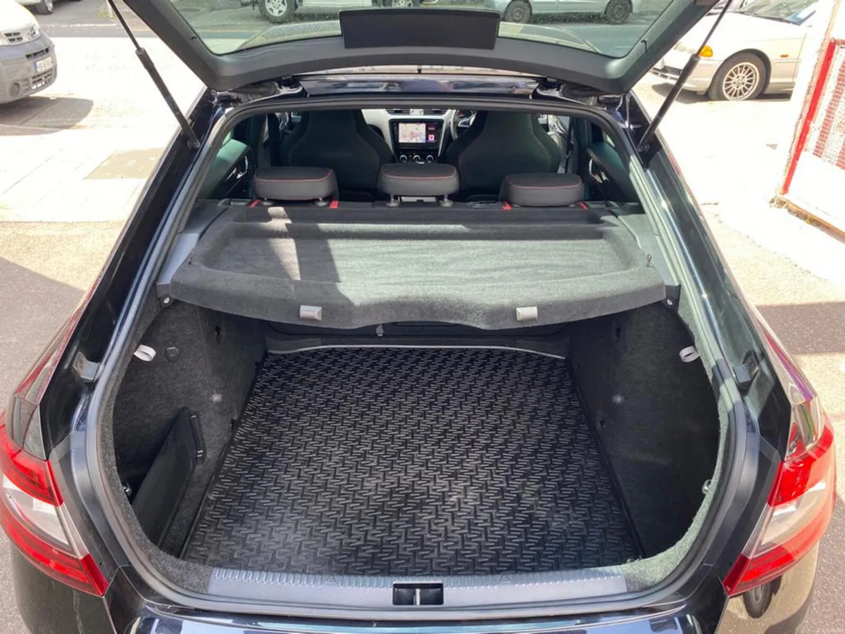 Skoda Octavia VRS 2.0 TDI 184BHP 4DR - Image 4