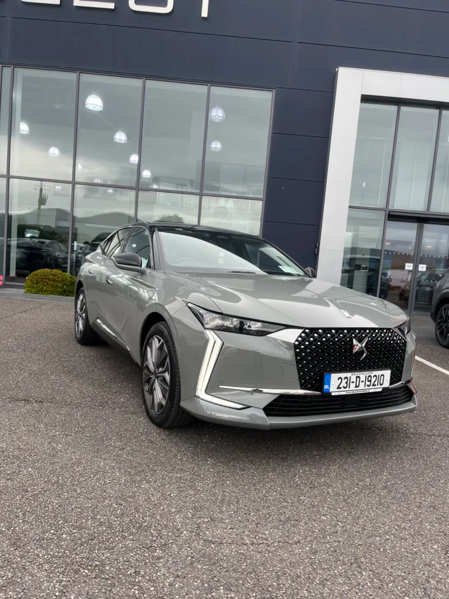 DS Automobiles DS 4 2023 - Image 1