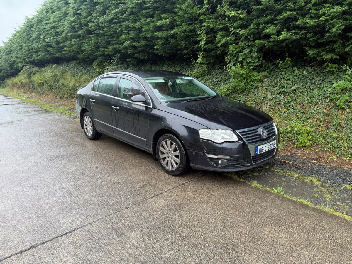 Volkswagen Passat 2008 - Image 1