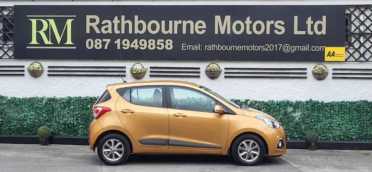 Hyundai i10 2016 Manual Deluxe  (low Mileage) - Image 3