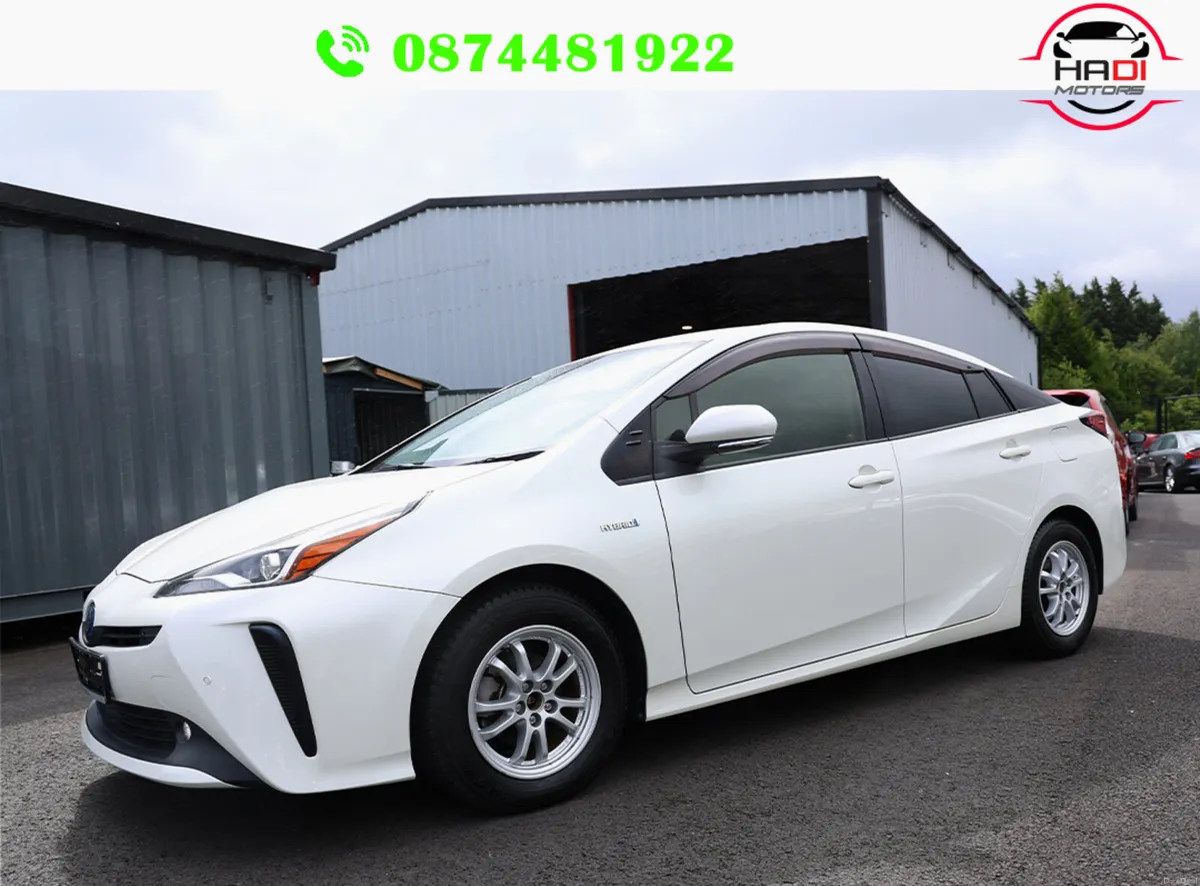 TOYOTA PRIUS 2019 white  hybrid - Image 2