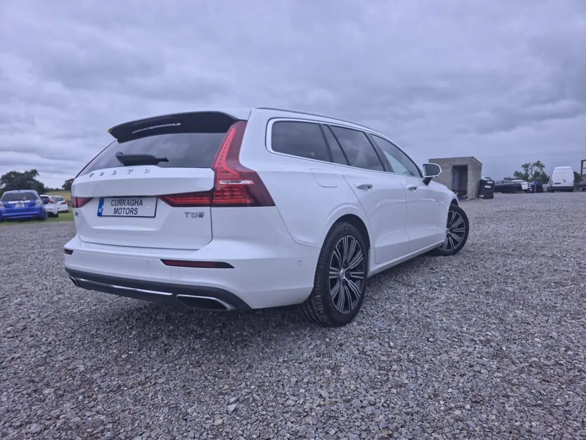 2020 Volvo V60 T5 Inscription - Image 5